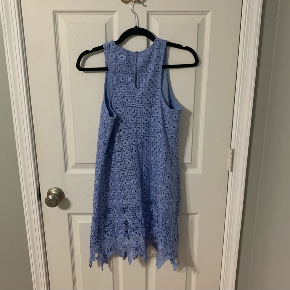 Light Blue Lace Tank Top - Picture 3 of 5